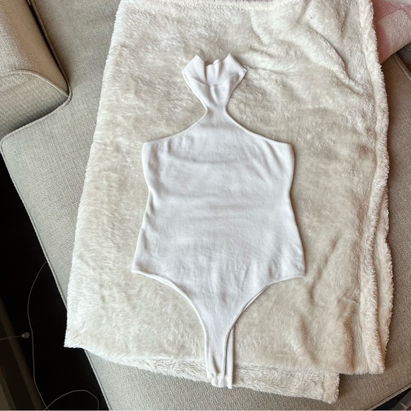 Kallie Halter White Bodysuit - Picture 8 of 10